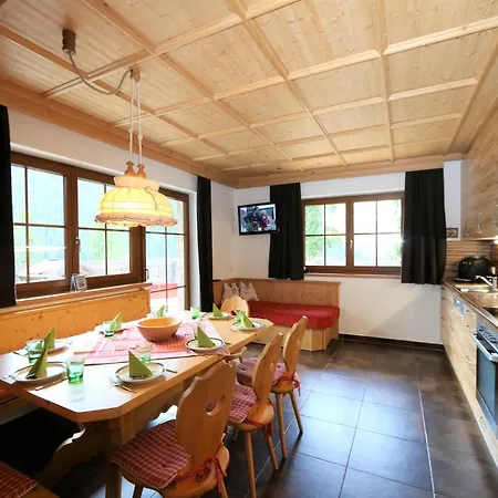 Chalet In Hochfuegen Near Ski Slopes Apartament *